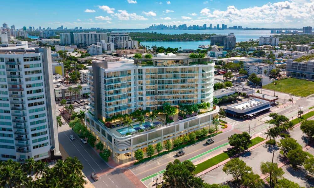 7200 Collins - 7200 Collins Ave, Miami Beach, FL 33141, USA