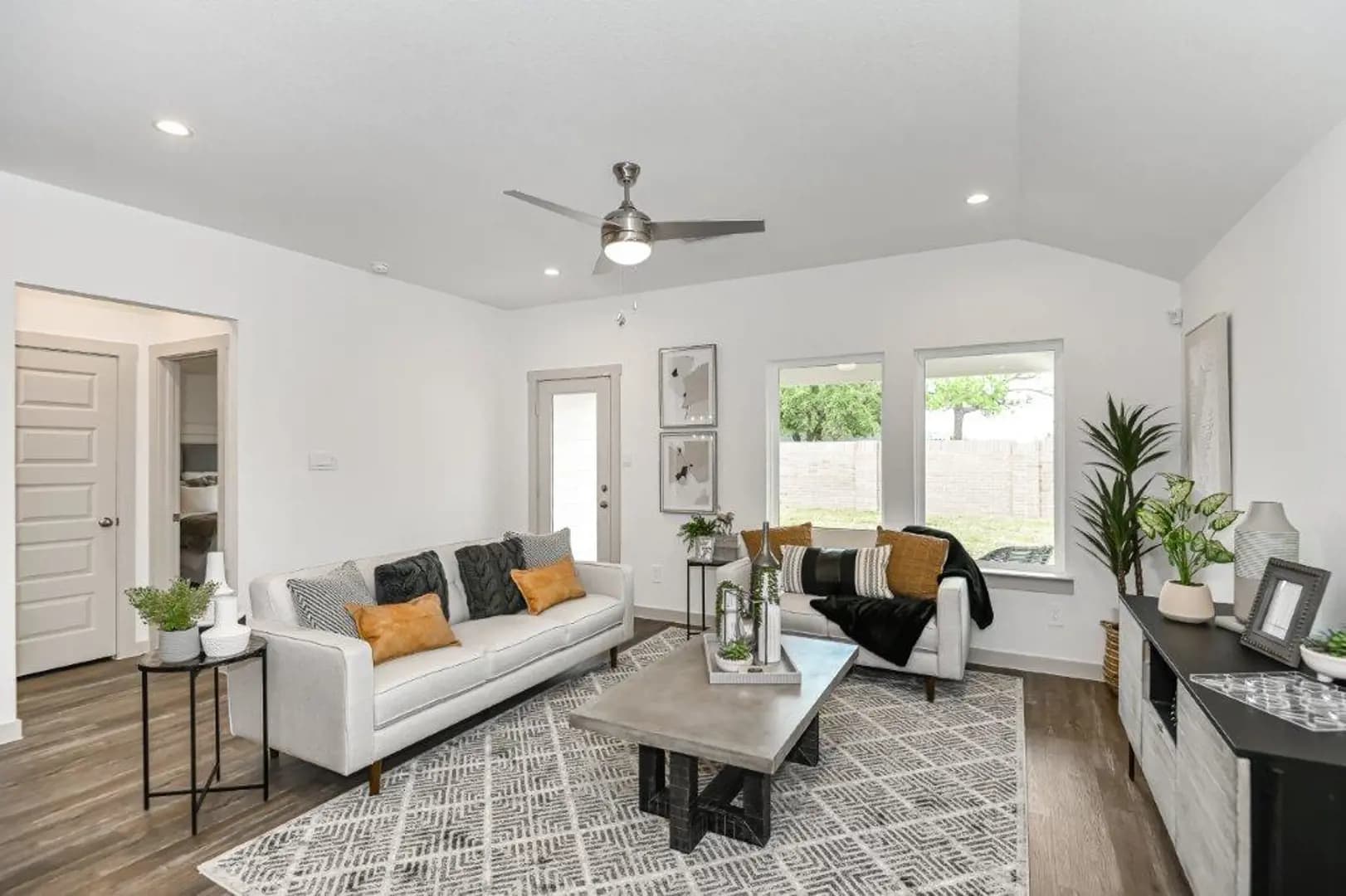 Watermark Detached Alvin Texas Usa preconstruction Watermark Detached Alvin Texas Usa preconstruction