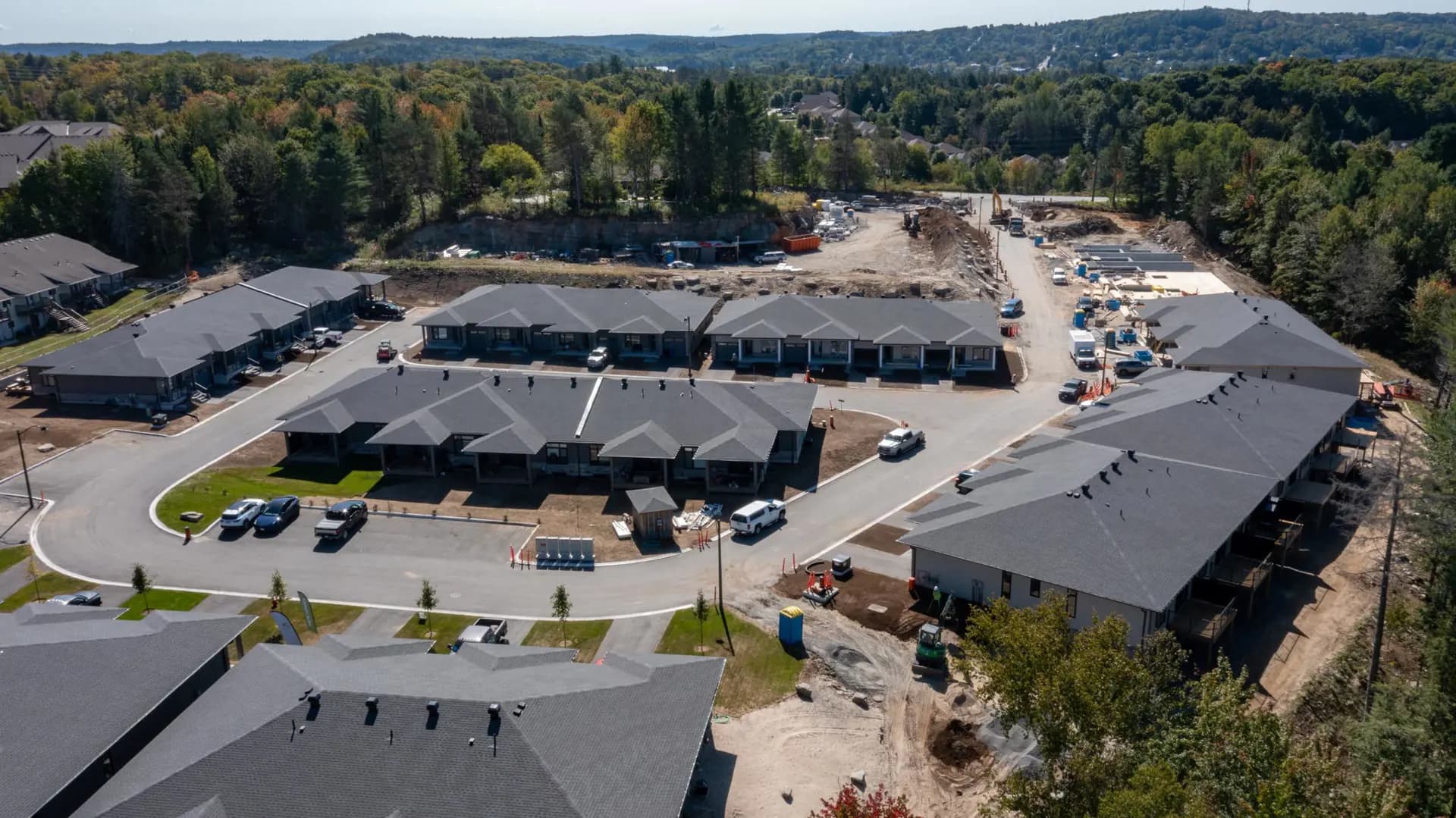 Highcrest Muskoka Phase II Condo Huntsville Ontario Canada preconstruction Highcrest Muskoka Phase II Condo Huntsville Ontario Canada preconstruction