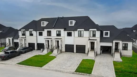 Heathwoods of Lambeth Townhouse London Ontario Canada preconstruction Heathwoods of Lambeth Townhouse London Ontario Canada preconstruction